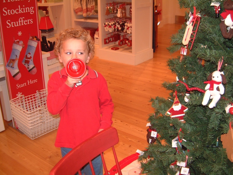 2004-12-01 Vale Kyla Mall 08.jpg